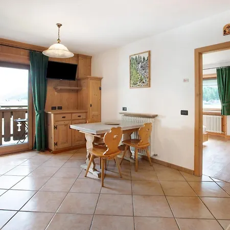 Larice Cambra Appartement