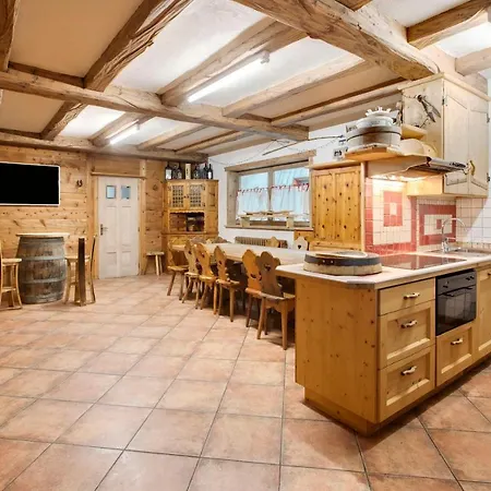 Larice Cambra Appartement